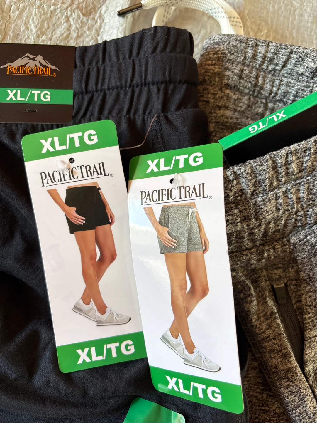 Pacific Trail Women's XL/TG Shorts (2 Pairs) - photo 2