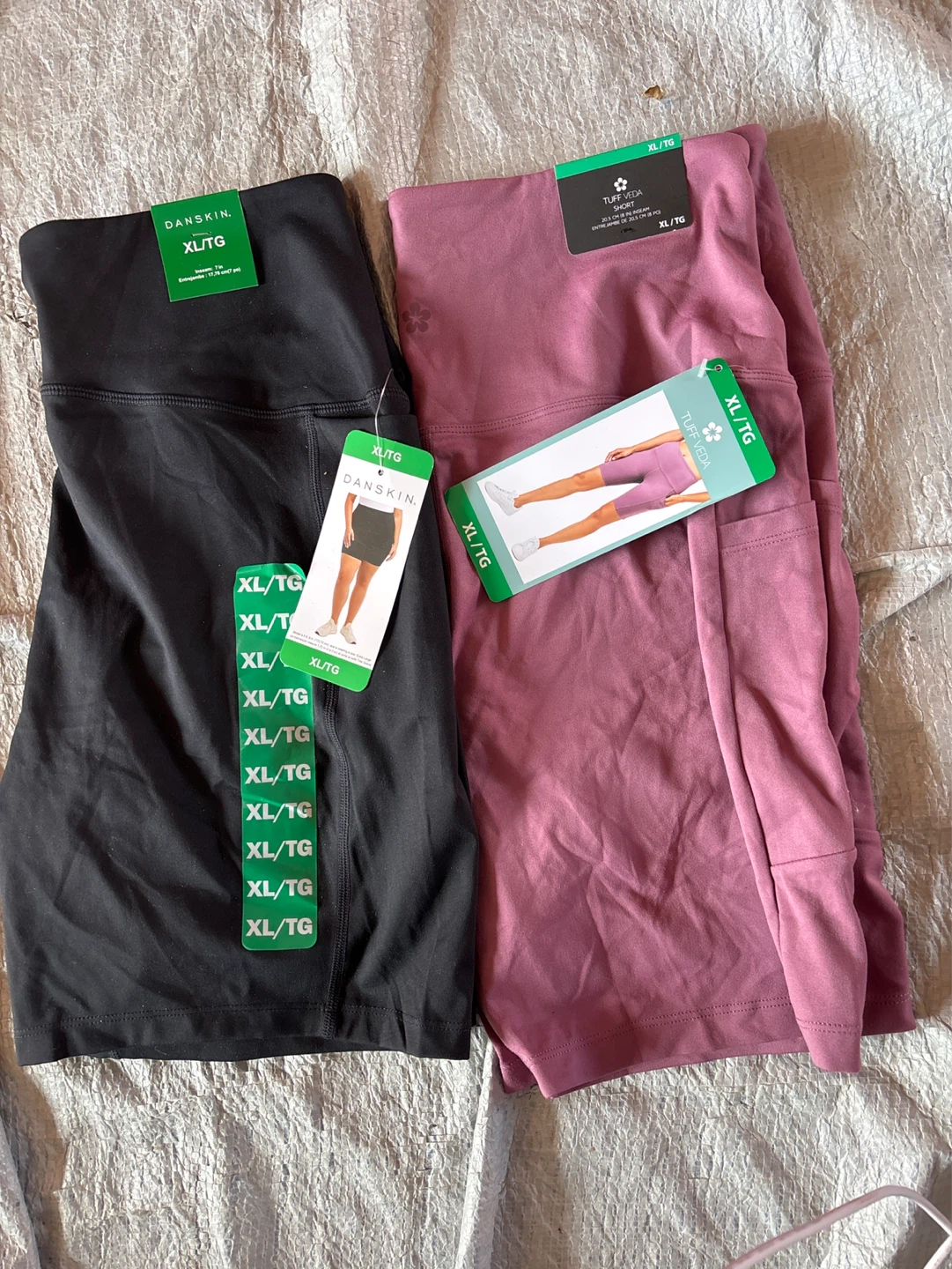 Danskin & True North Shorts XL/TG - 2 Pairs