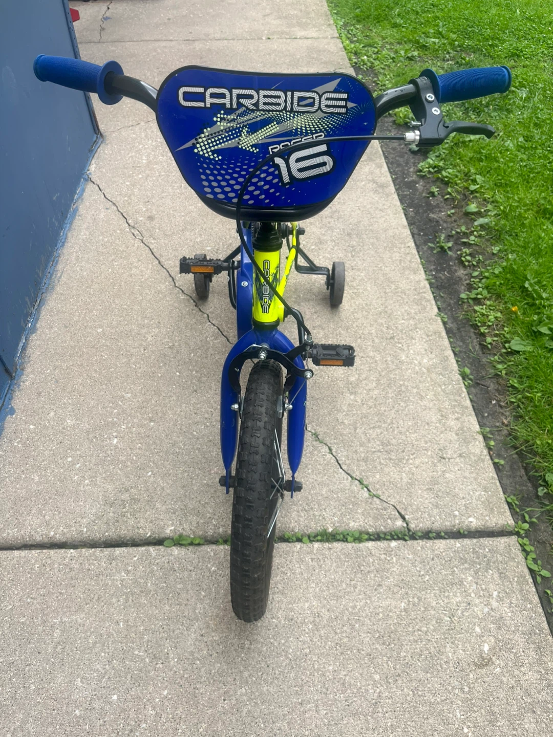16” Kids Bike with Training Wheels - photo 4
