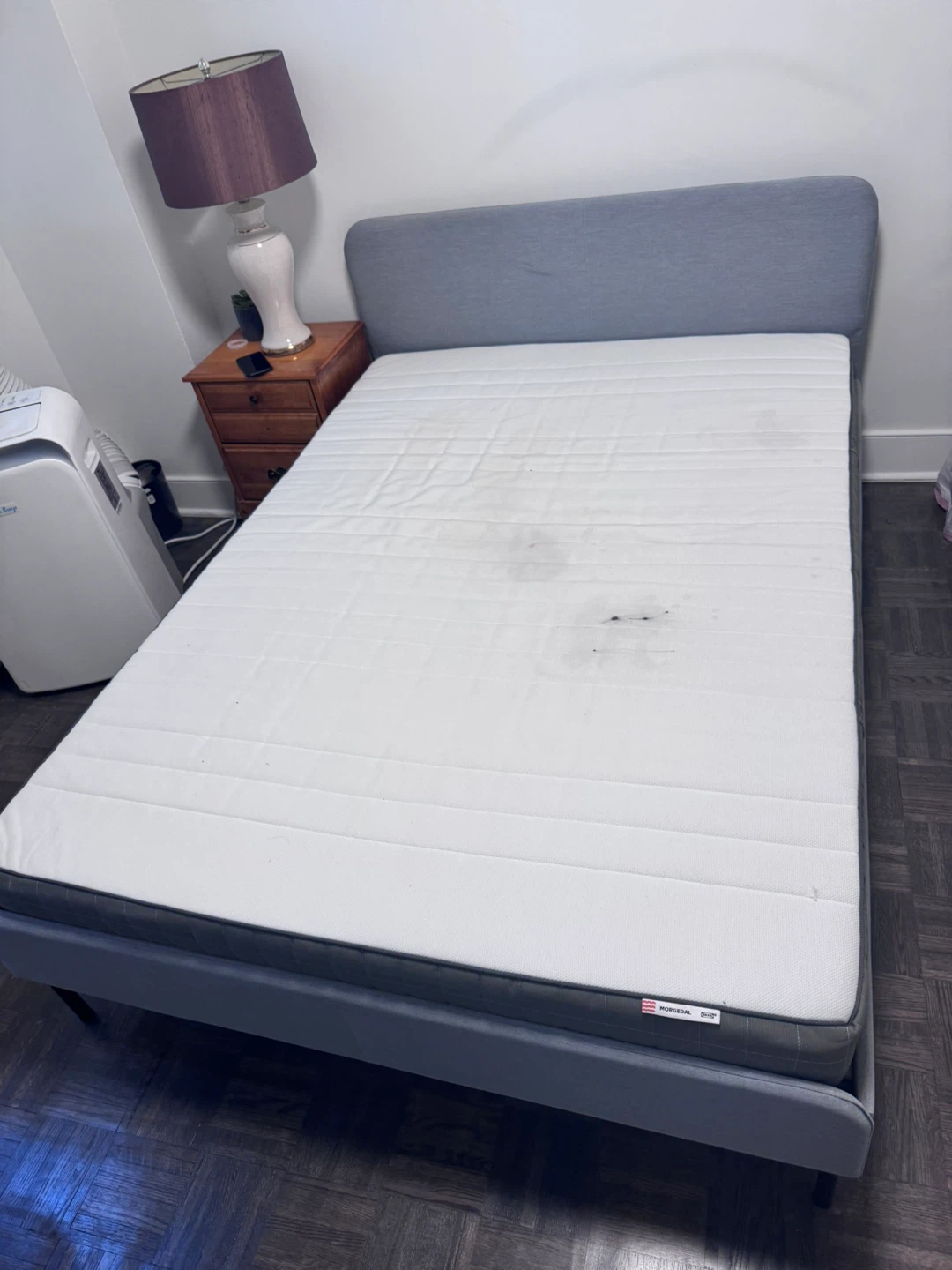 IKEA Morgedal Mattress and bed frame - photo 4