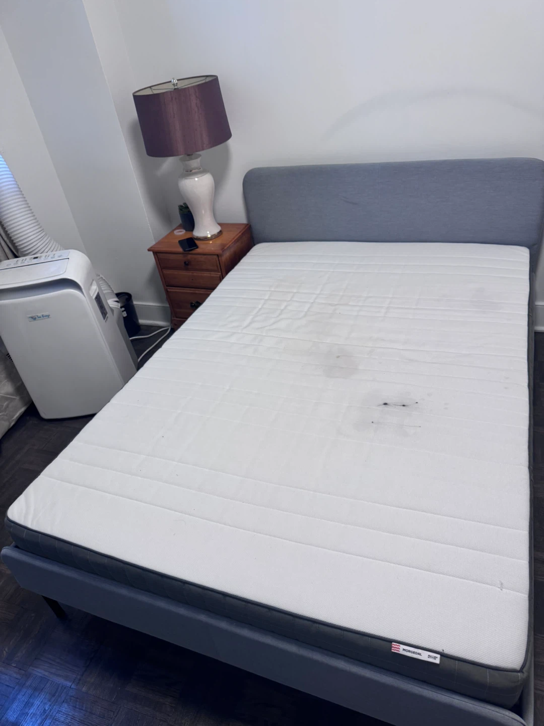 IKEA Morgedal Mattress and bed frame - photo 5