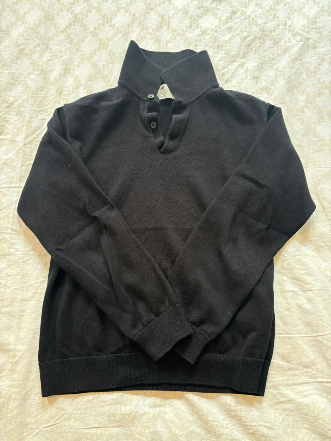 H&M Black Long-Sleeve Collared Sweater - Size 6-8Y