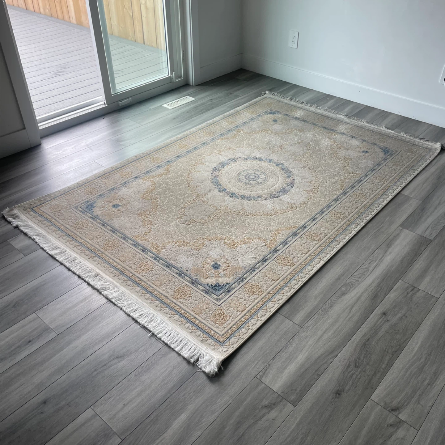 Rug