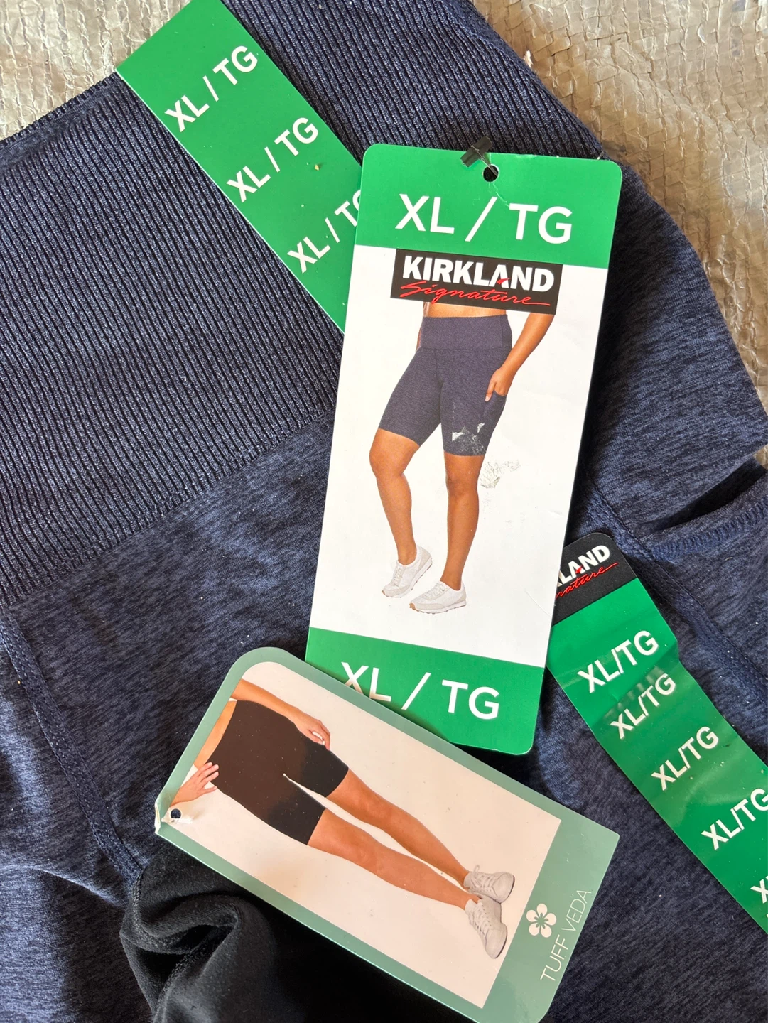 Kirkland Signature & Tuff-Veda Bike Shorts - XL - photo 2