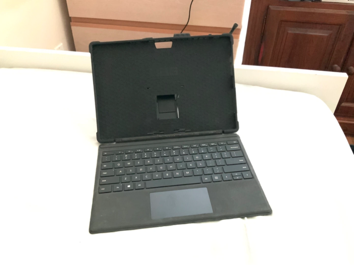 UAG Metropolis Folio Case & Keyboard Microsoft Surface Pro