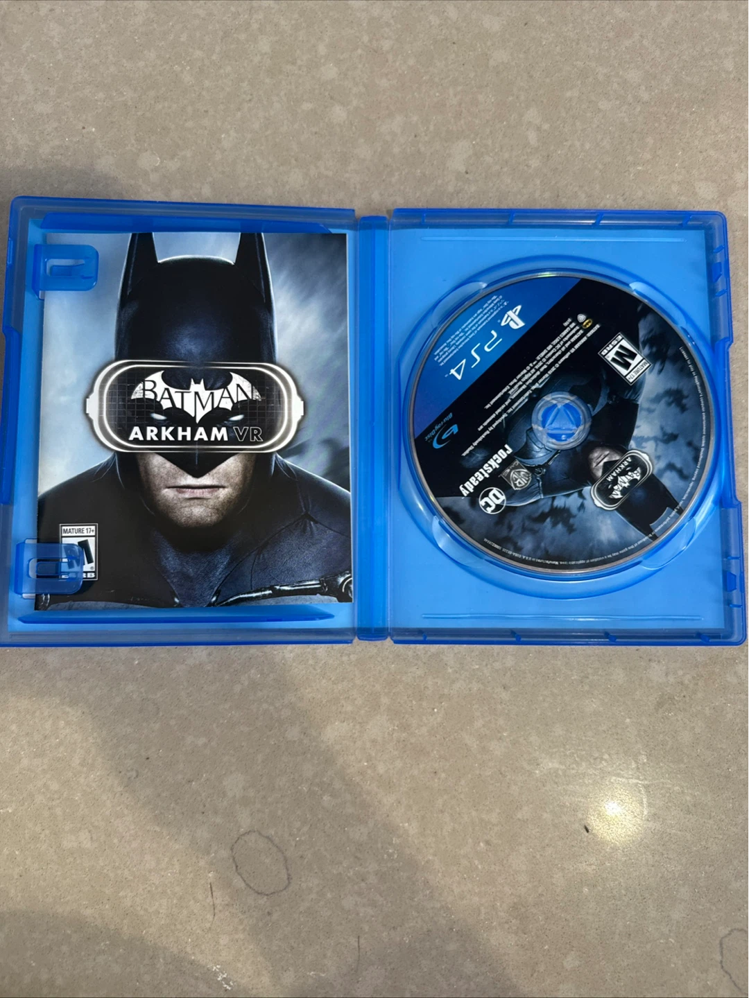 Batman Arkham VR and Arkham Knight PS4 Game Bundle - photo 5
