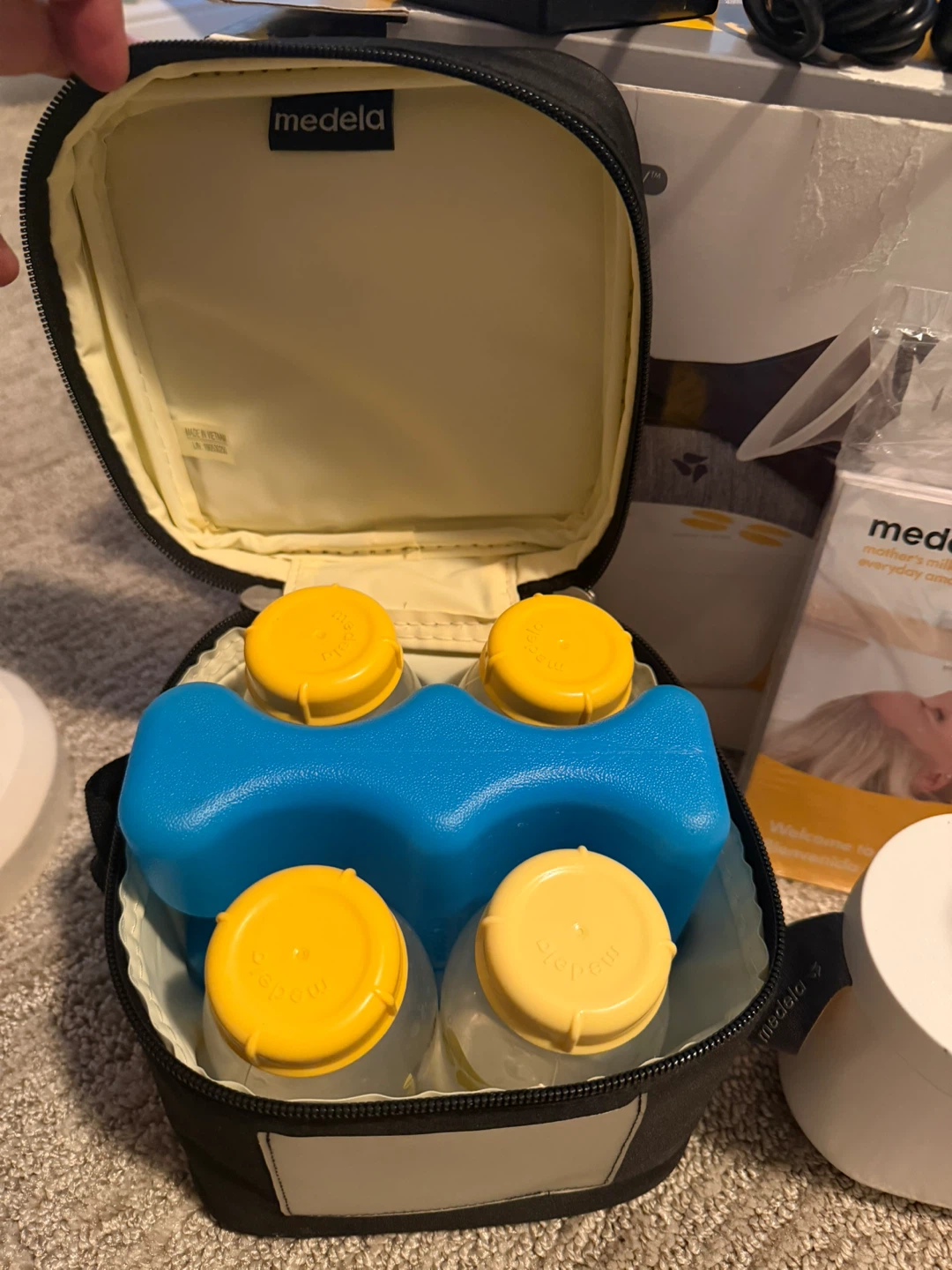 Medela Pump In Style Double Electric Breast Pump - photo 5