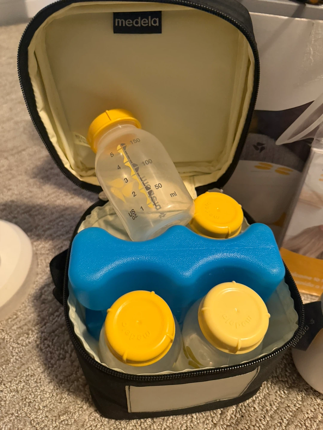 Medela Pump In Style Double Electric Breast Pump - photo 4