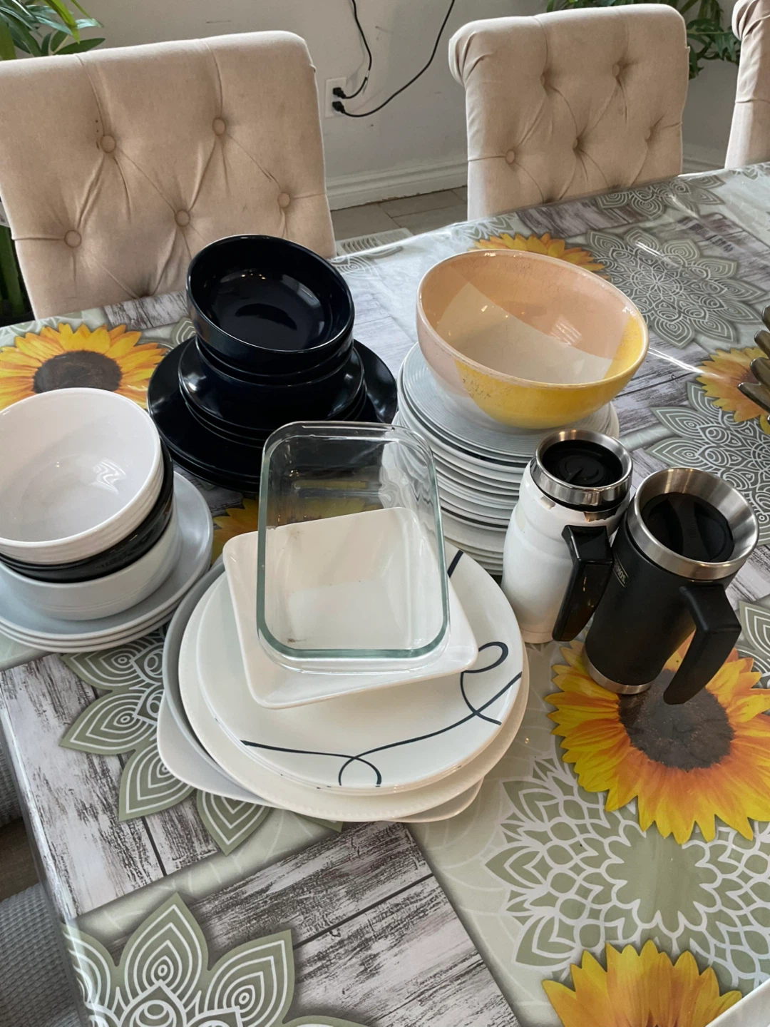 Dinnerware Set and Serving Bowls