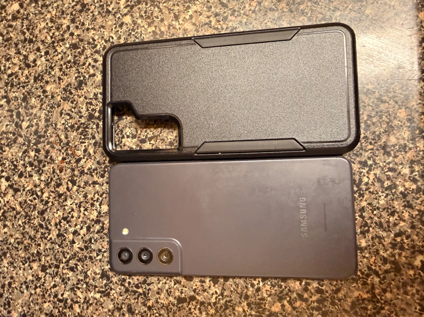 Samsung Galaxy S21 FE 5G SM-G990W2 - photo 3