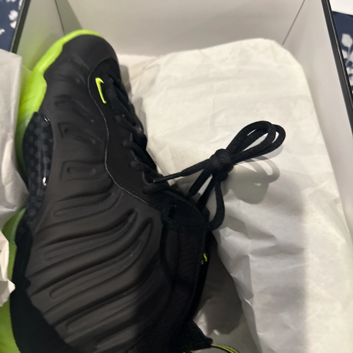 Nike Little Posite One (GS) Black Neon Youth Size 6Y - photo 5
