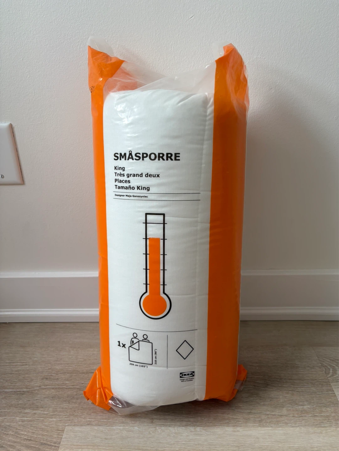 BRAND NEW - IKEA SMÅSPORRE King Duvet
