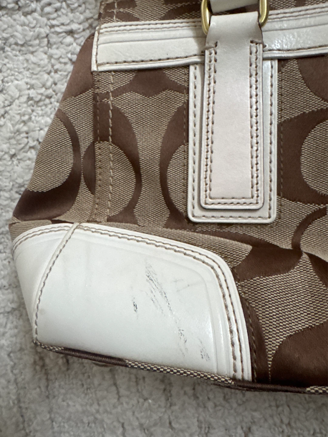 Coach Monogram Handbag - photo 5