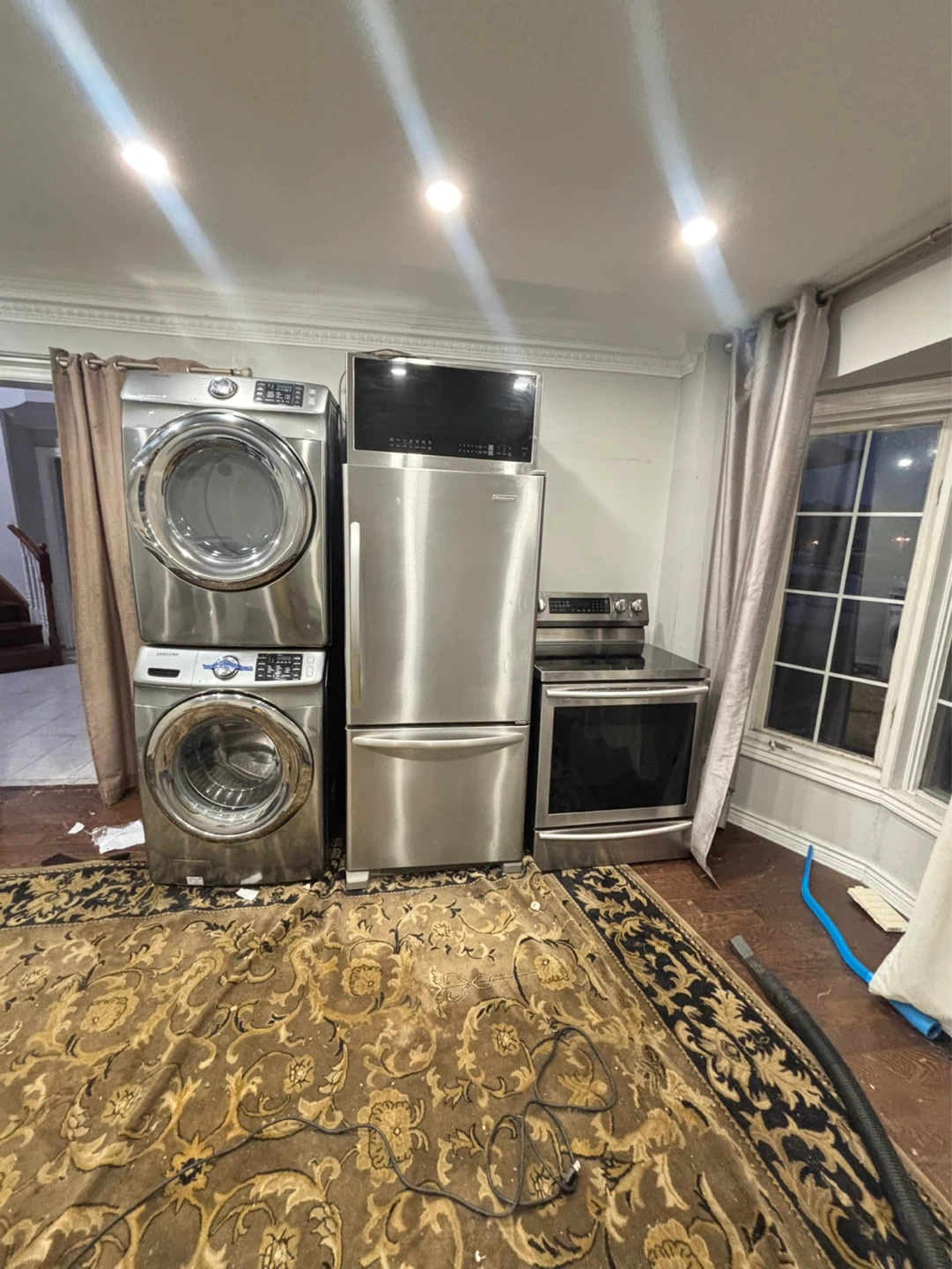 Appliances set fridge stove washer dryer can DELIVER