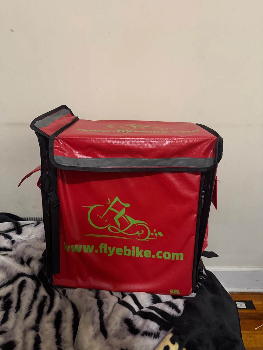 FlyeBike Delivery Bag - Red 58L