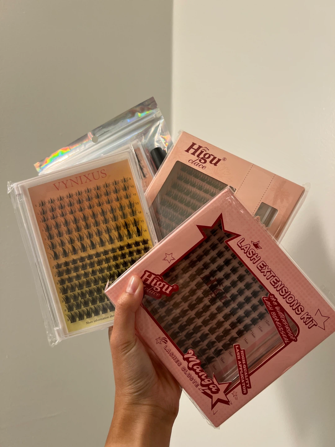 Manga Lash Extension Clusters