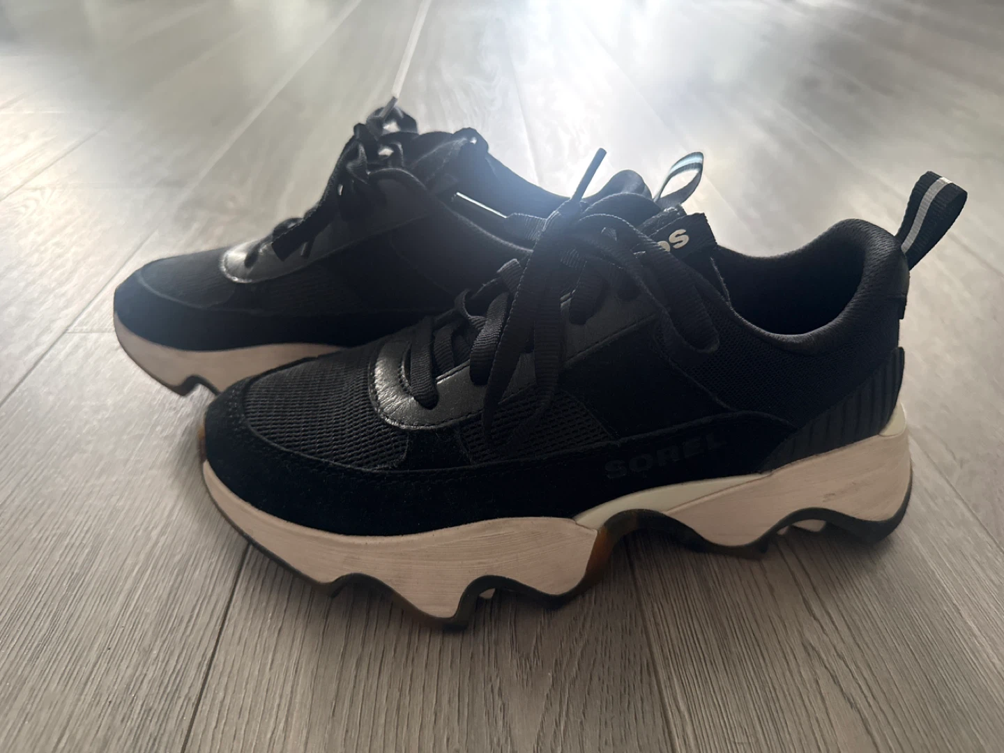 Sorel Black Sneakers US size 7 (24cm)