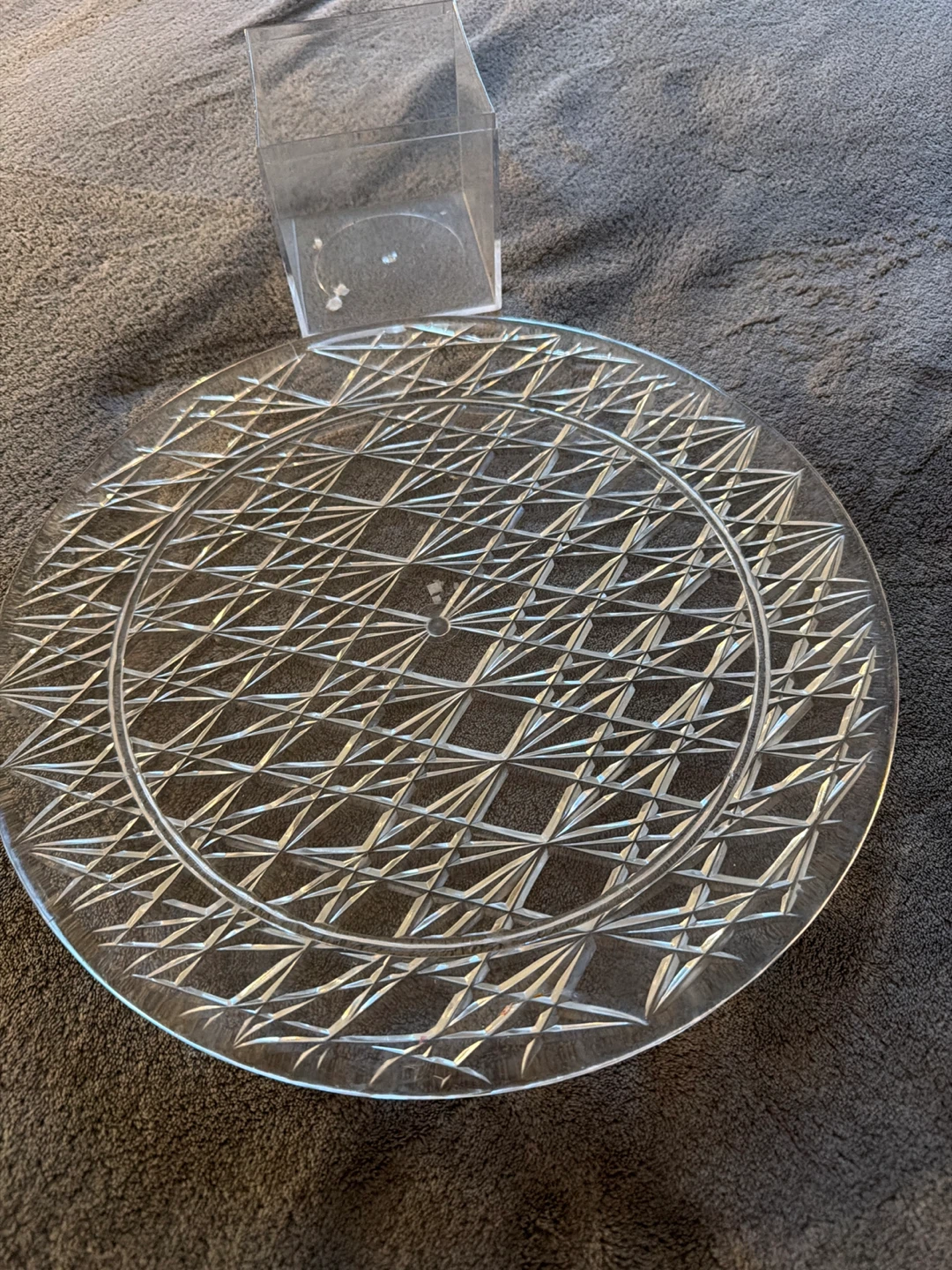Clear plastic Cake Stand and square cube storage