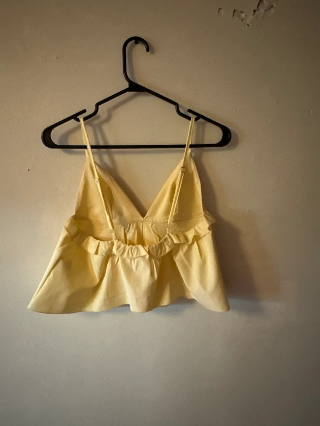 Yellow cami top with ruffles - photo 2