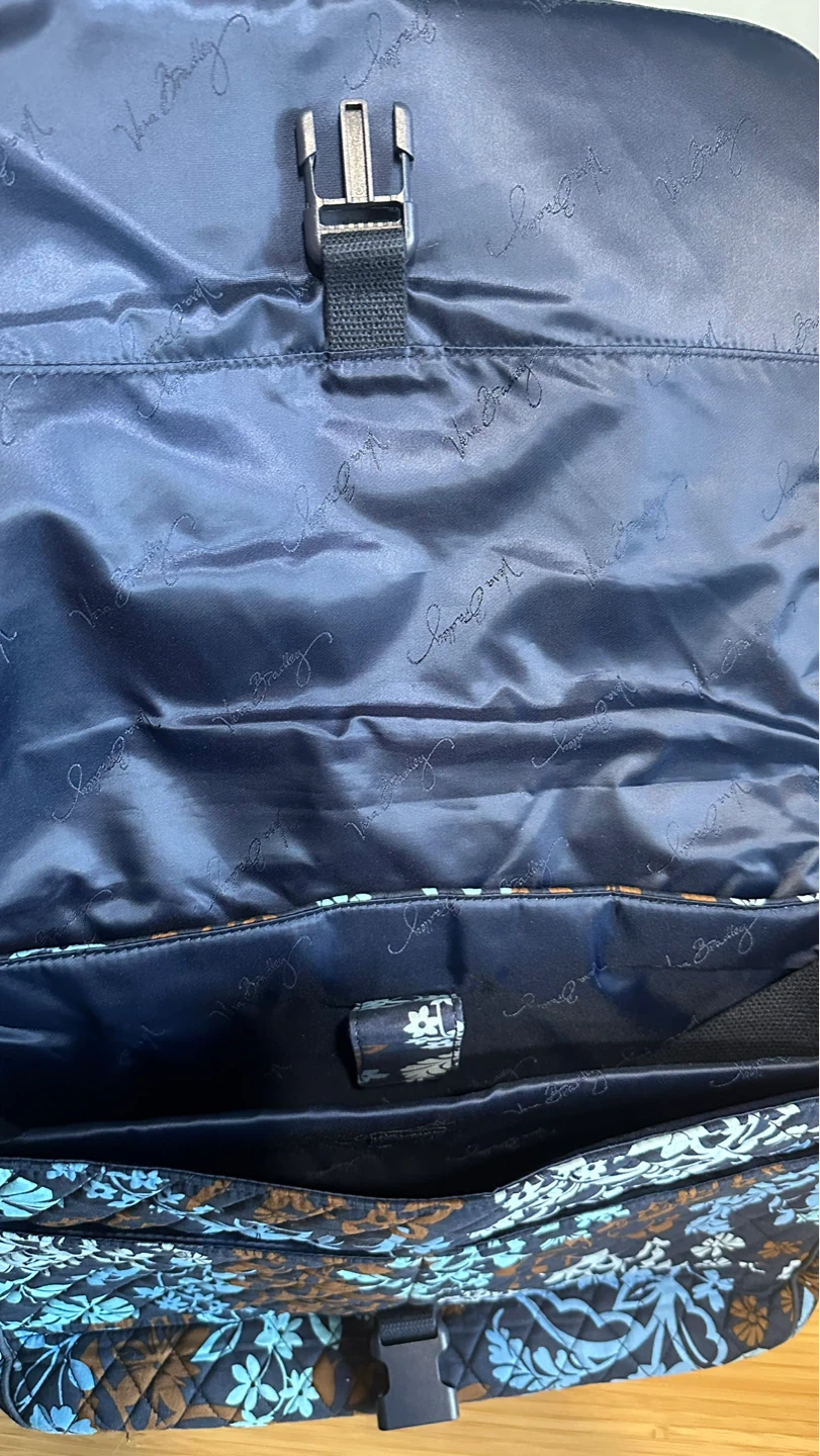Vera Bradley Laptop Messenger Bag - Brand New - photo 3