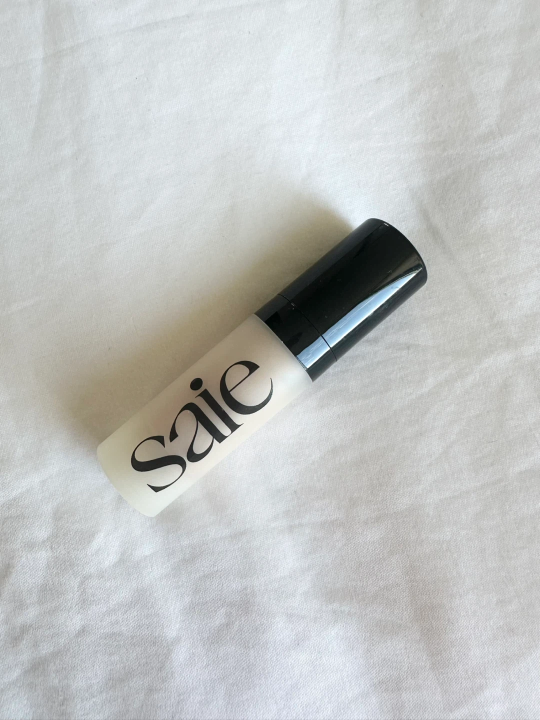 🆕 SAIE Glowy Super Gel Illuminator in Warmglow 5 ml