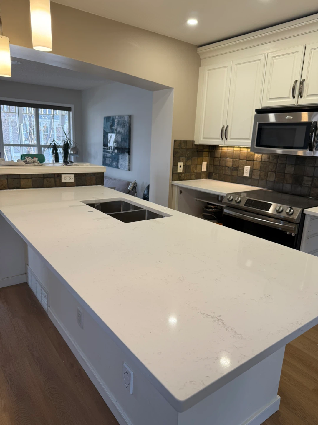 Quartz and Granite Countertops - photo 2