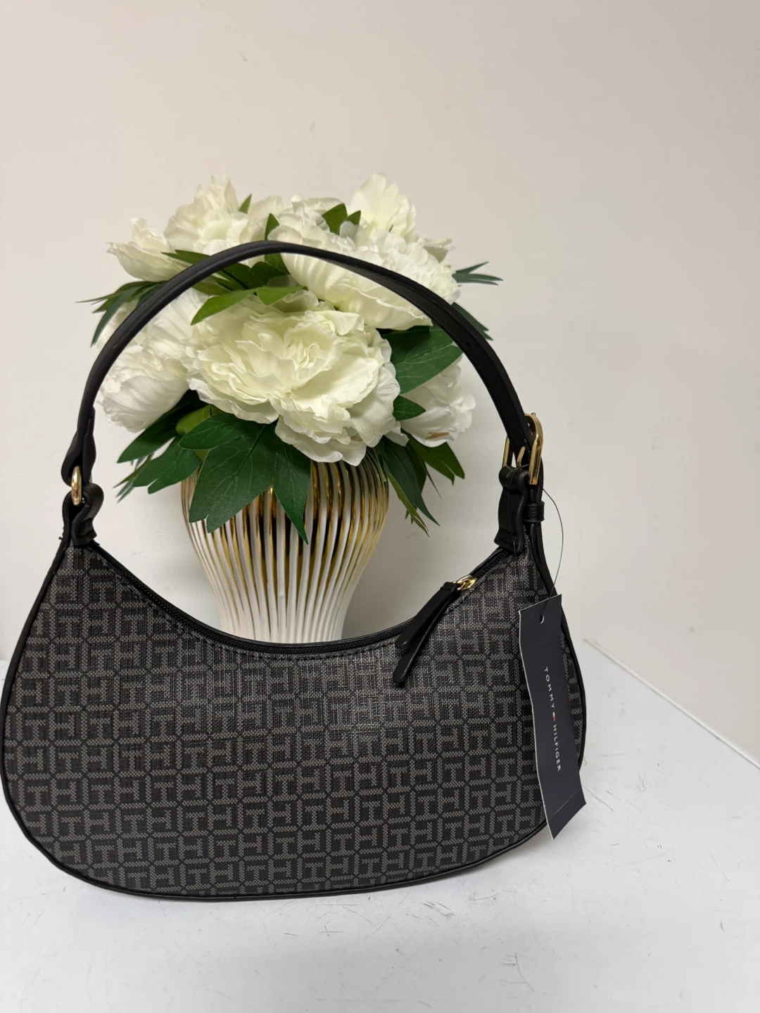 Tommy Hilfiger Hobo Bag - photo 2