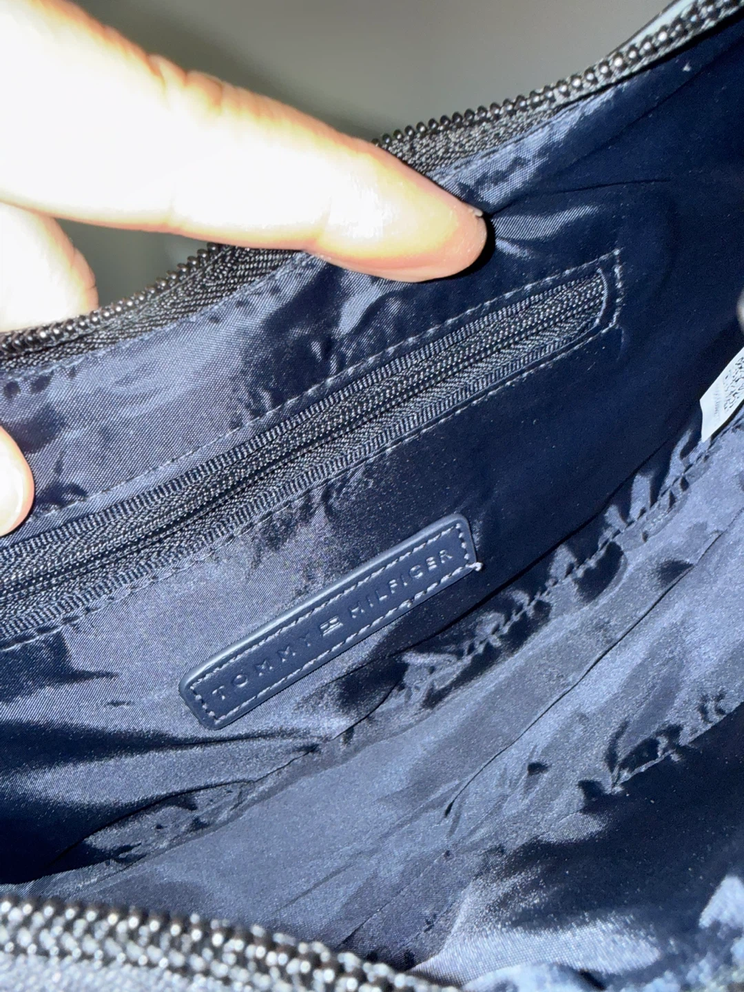 Tommy Hilfiger Hobo Bag - photo 5