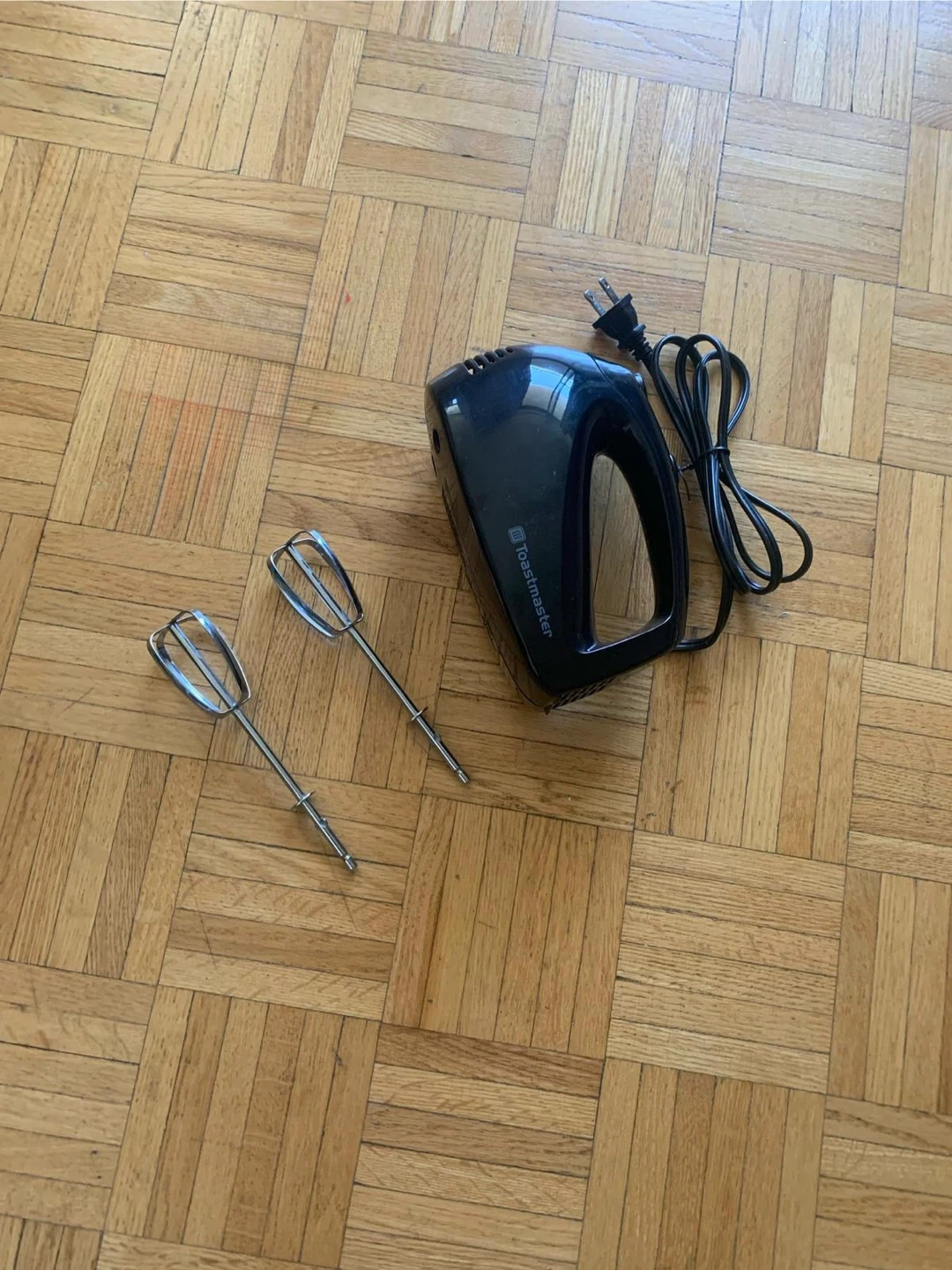 Toastmaster Hand Mixer with Beaters