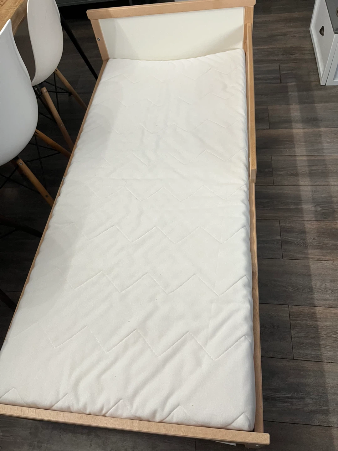 Wooden Toddler Bed Frame with Mattress - photo 2