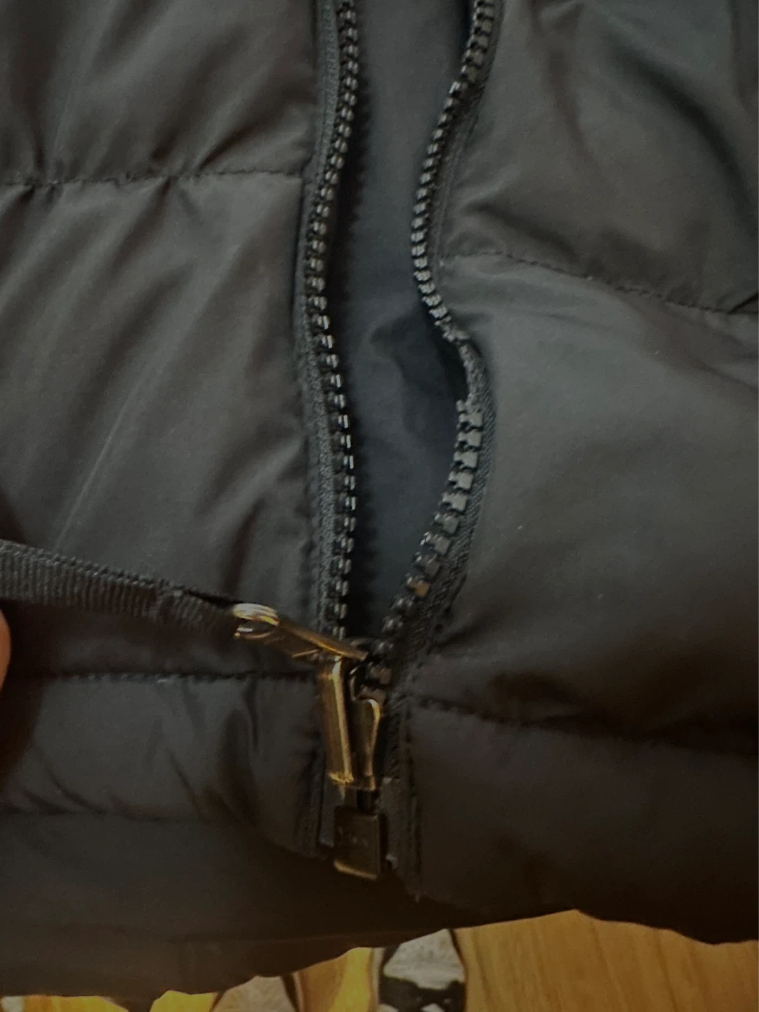 MEN'S THE NORTH FACE PUFFER JACKET (MEDIUM) - photo 2