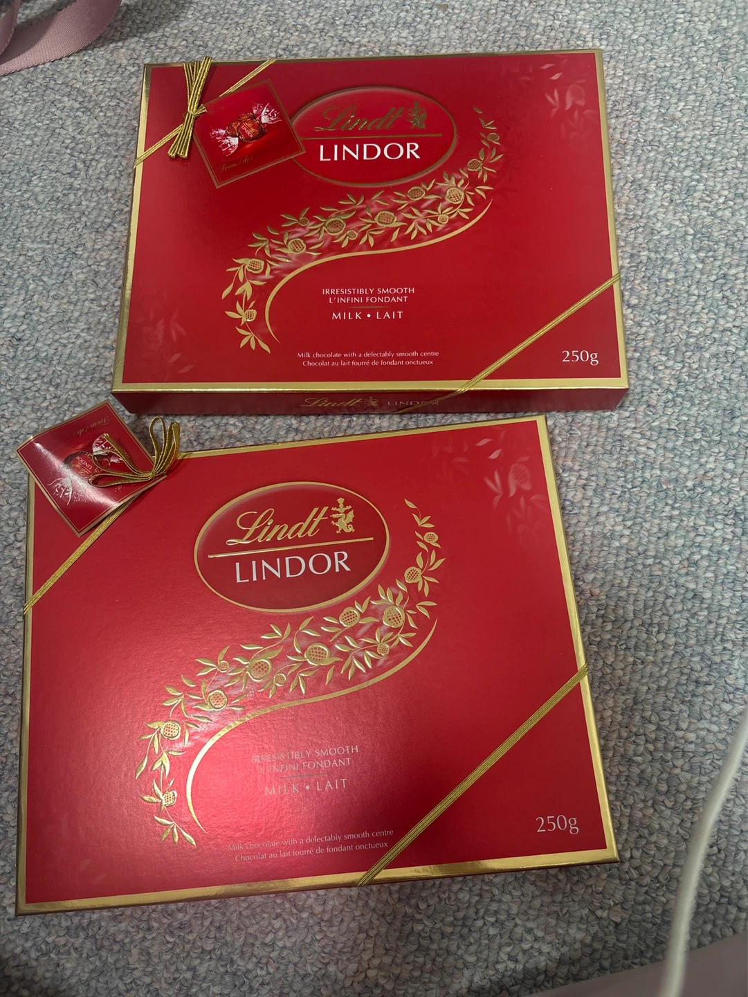 Lindt Lindor Milk Chocolate 250g