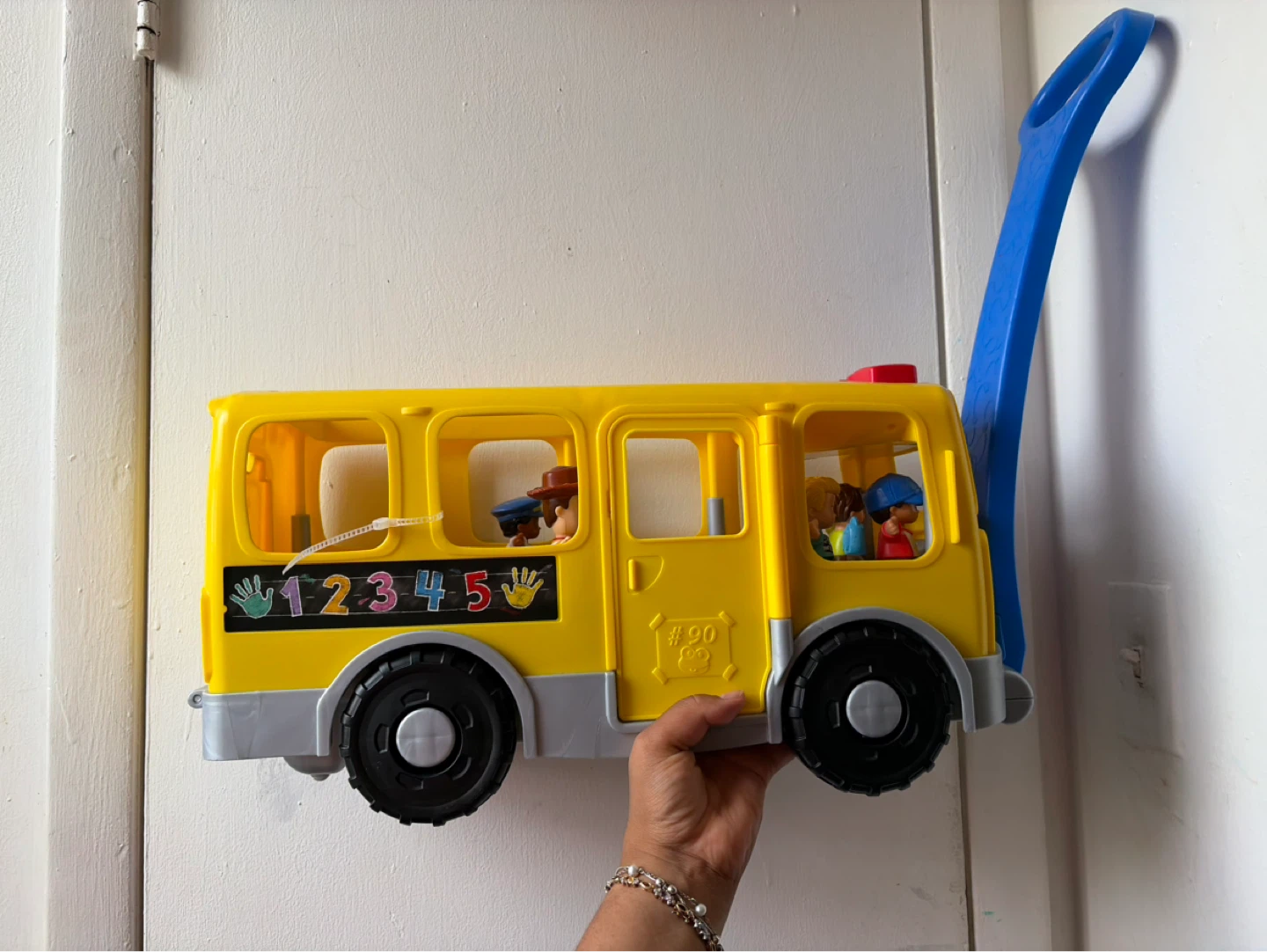 Fisher-Price Little People Yellow School bus pull along