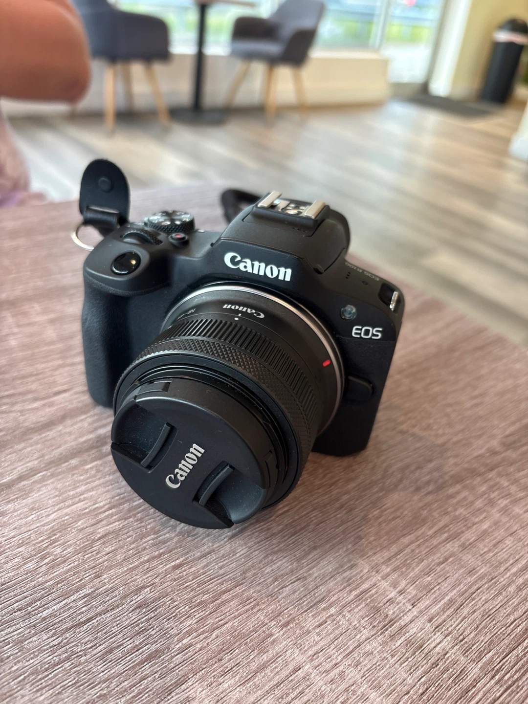 Canon R100 Mirrorless Camera + RF-S 18-45mm IS STM Lens