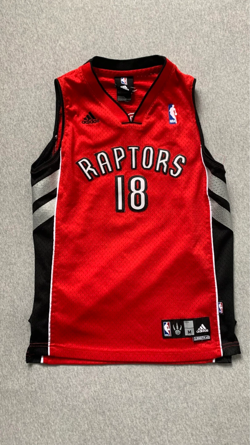 Toronto Raptors Parker #18 Basketball Jersey - Size M