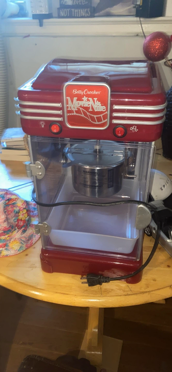 Betty Crocker Movie Nite Popcorn Maker