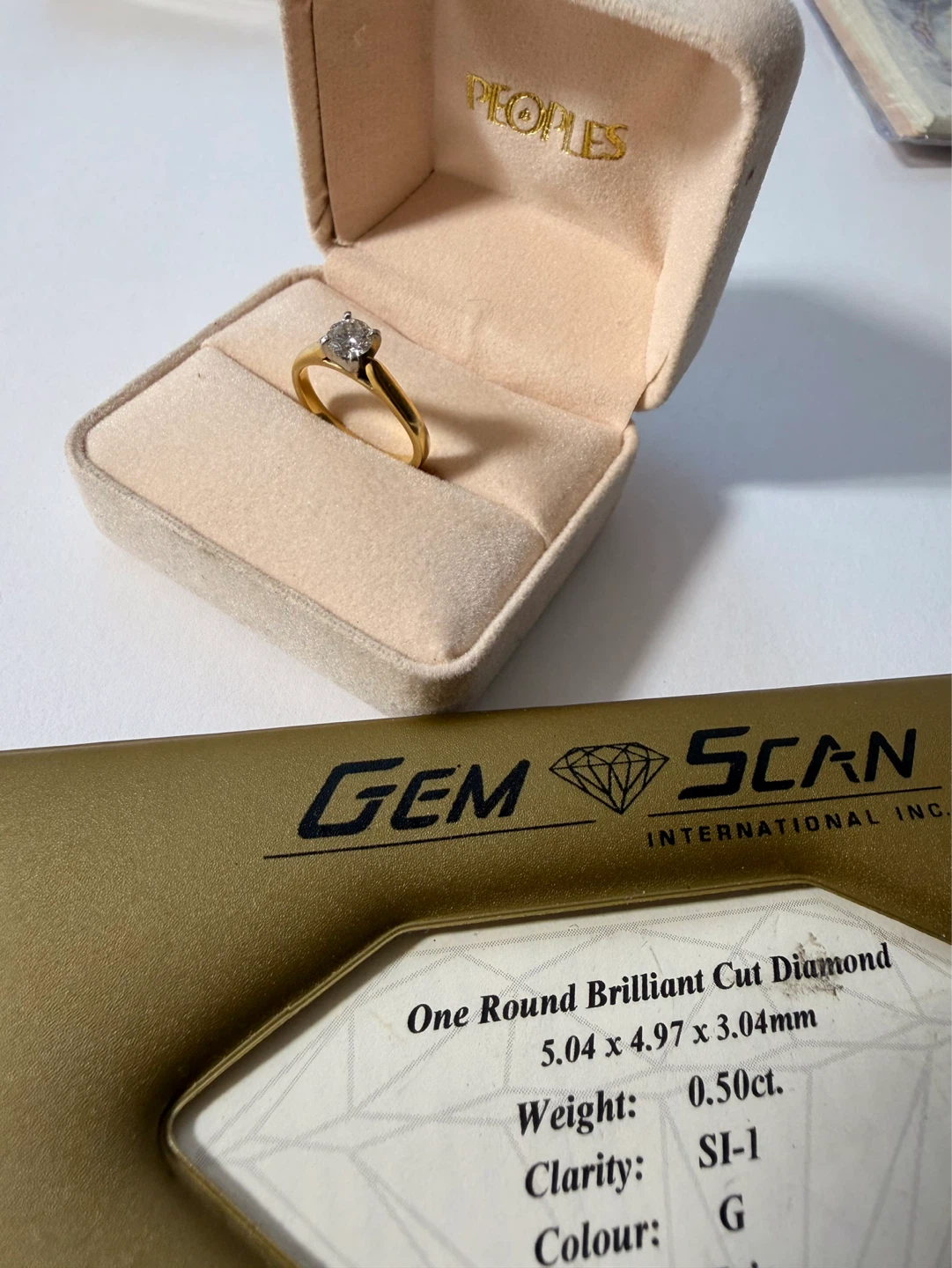 18kt Gold 0.50ct Diamond Solitaire Ring - photo 2