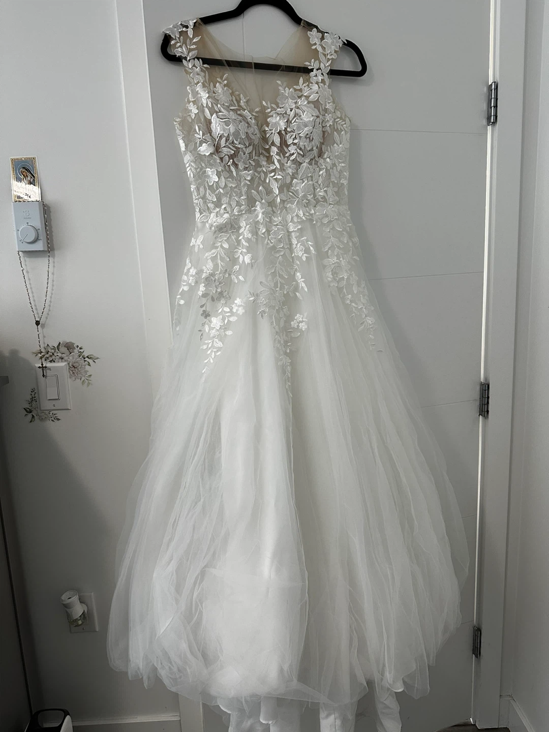 White Pearl Wedding Dress