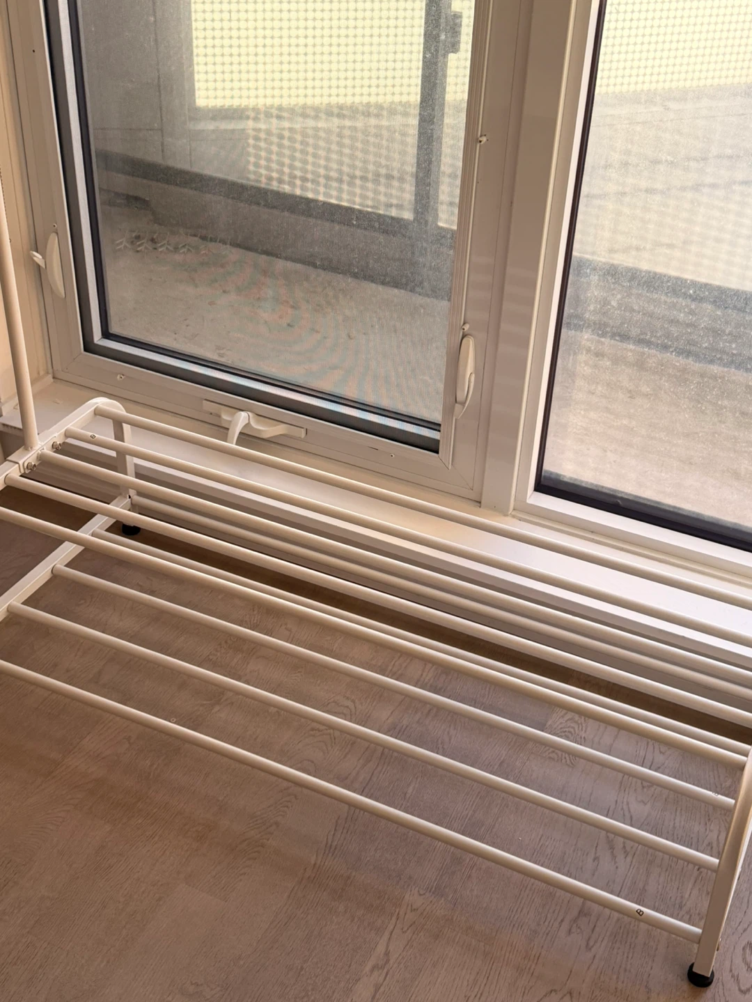White Metal Clothing Rack with Shoe Shelf (2 shelves) - photo 3