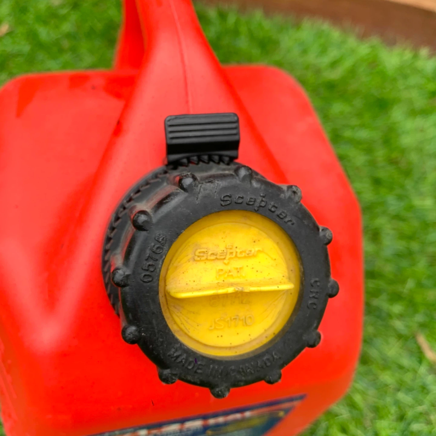 Gas Can Fuel Can Gasoline Container 5L Fuel Storage Can - photo 3