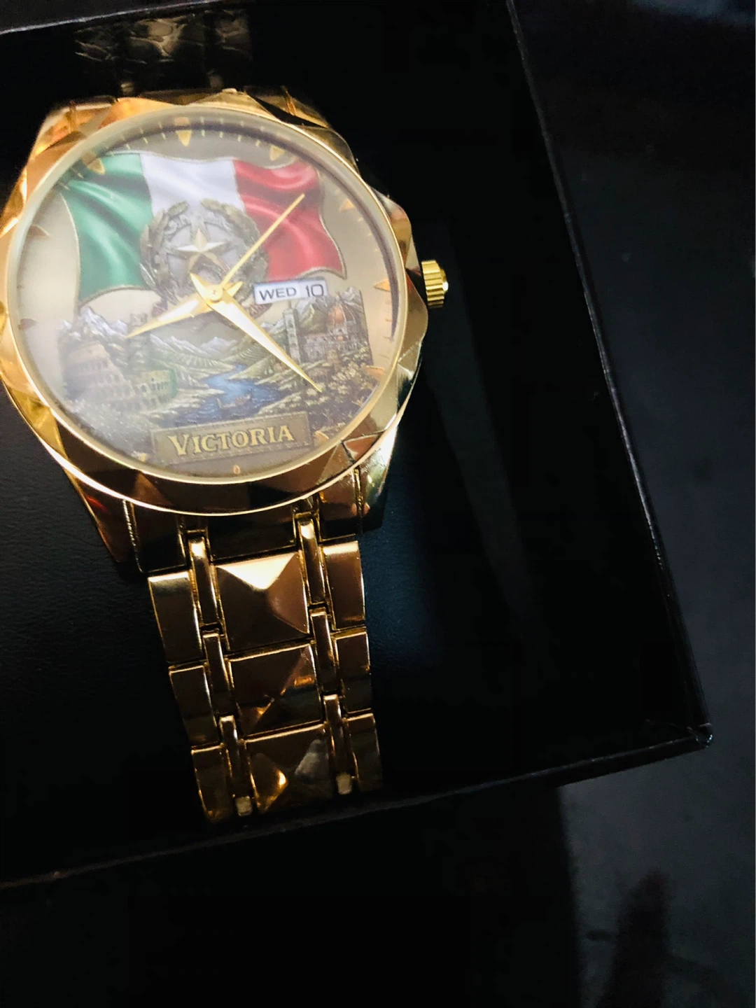 Victoria Gold Tone Watch Italian flag - photo 4