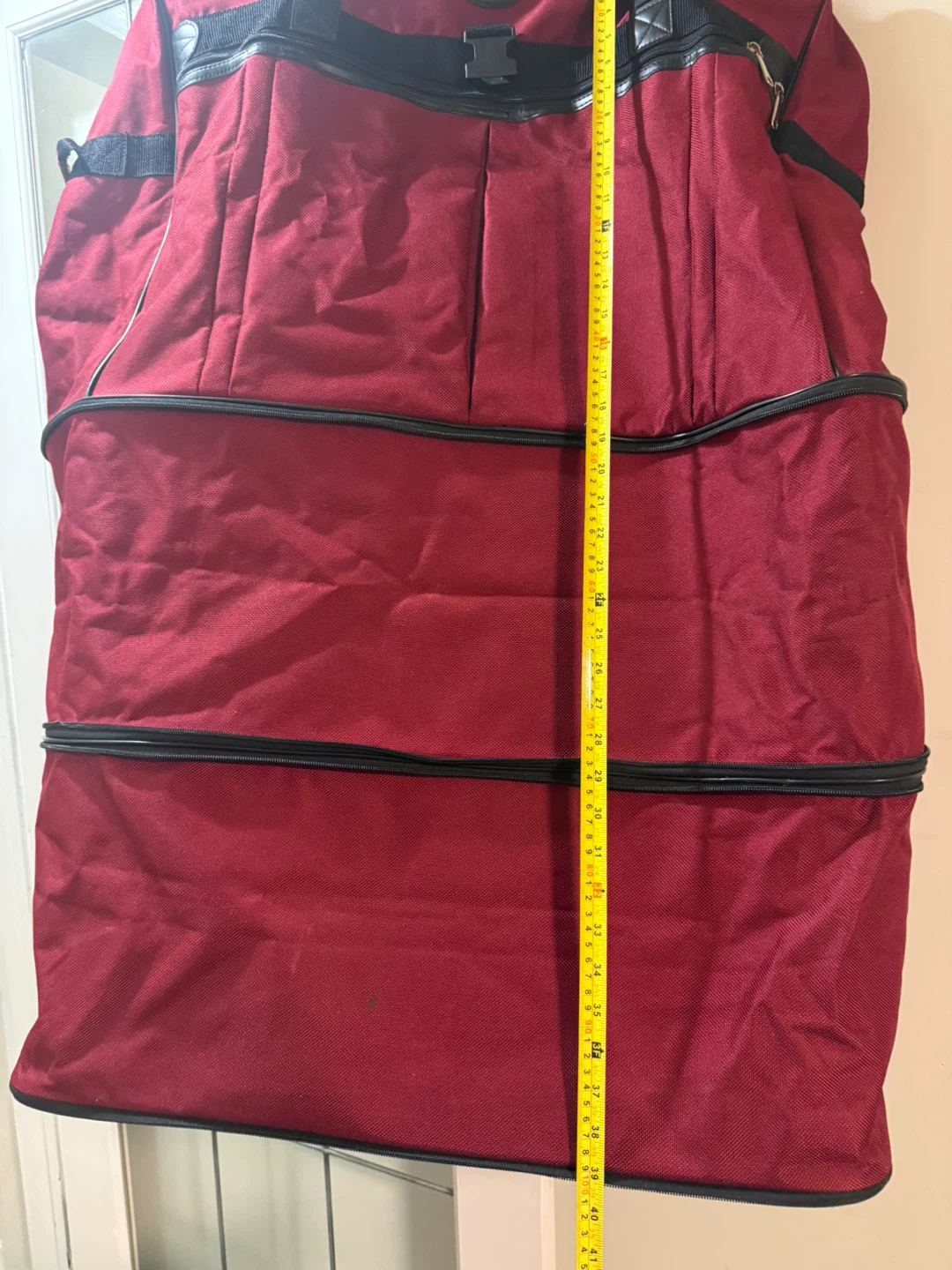 Large Red Rolling Luggage Bag - photo 3