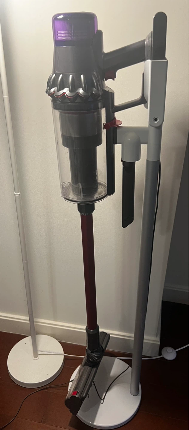 Dyson V11 Charging Stand + NEW Attachments