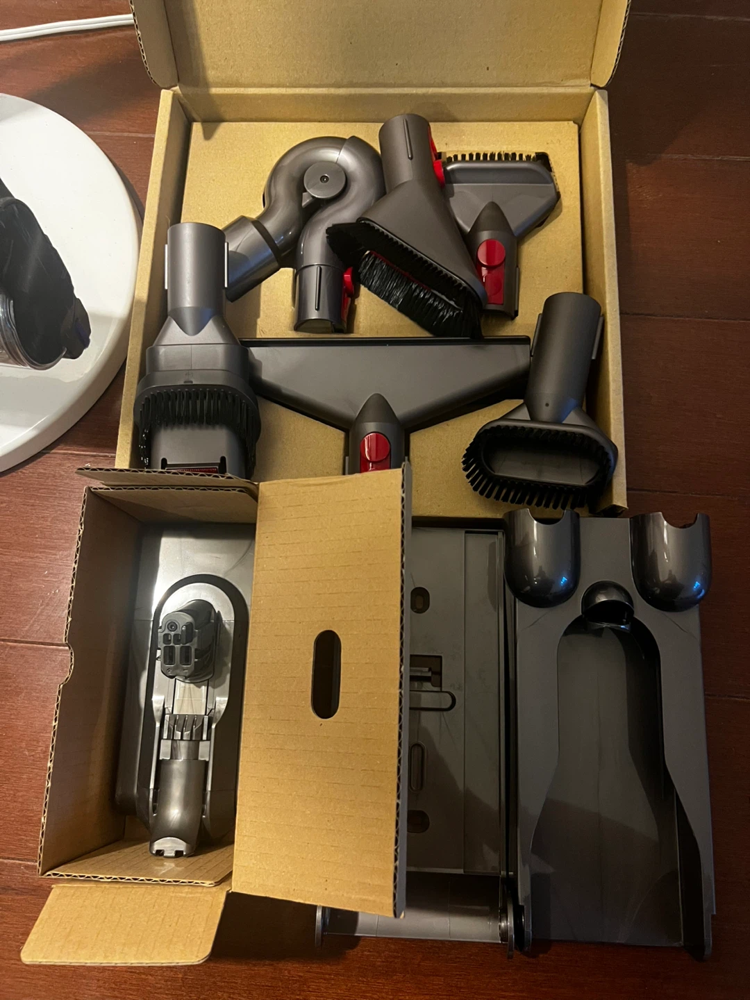 Dyson V11 Charging Stand + NEW Attachments - photo 3