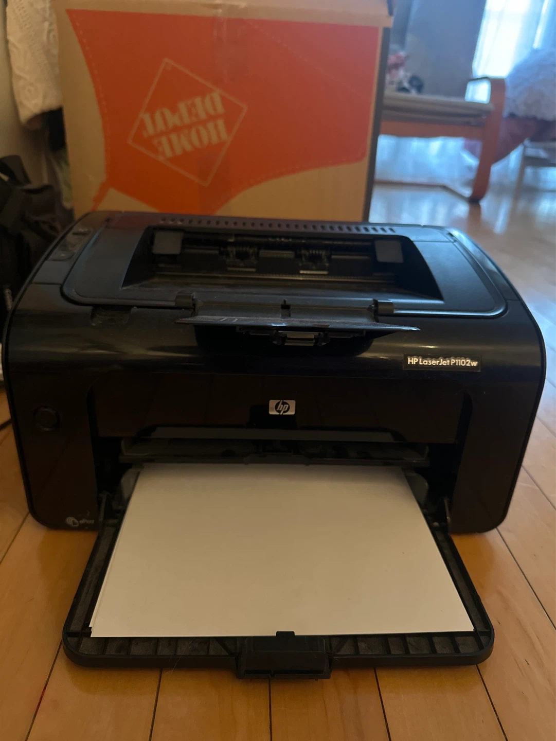 HP LaserJet P1102w Printer + Voltage converter