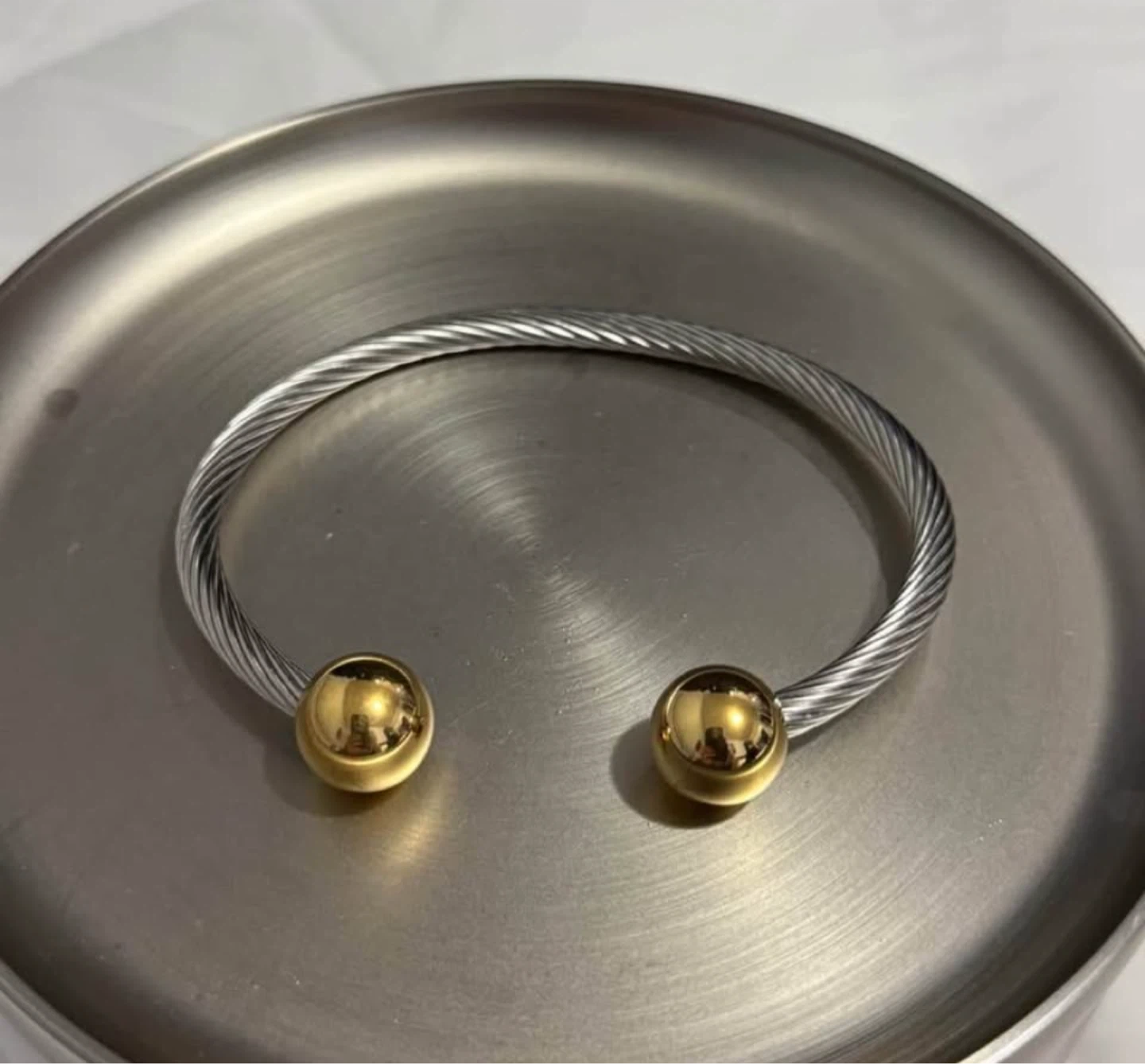 Two-Tone Magnetic Bracelet – Silver & Gold