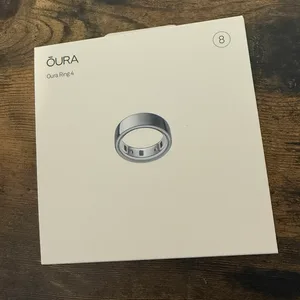 Oura Ring 4 Silver Size 8