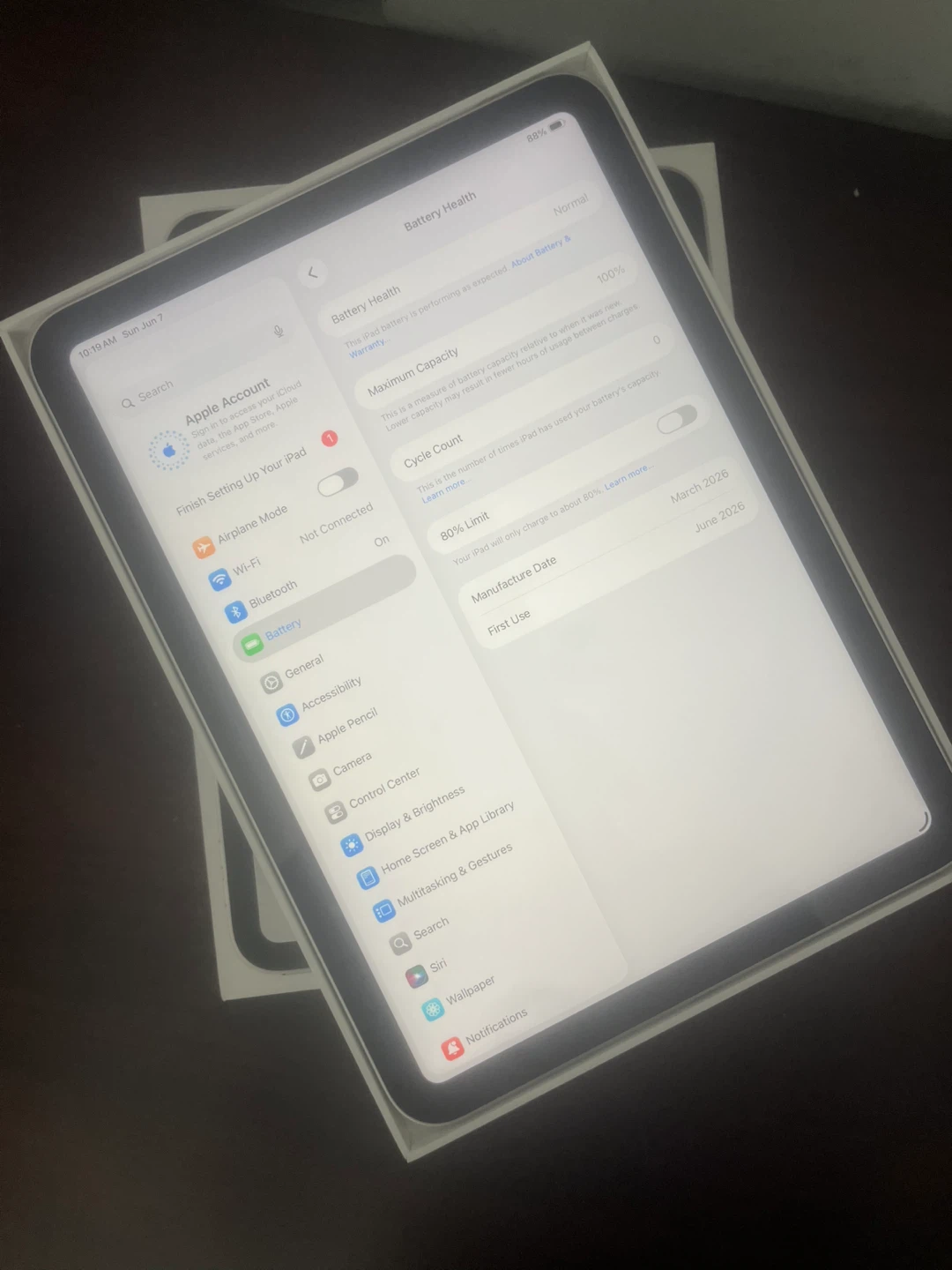 Apple iPad (10th Gen) - Silver - photo 2