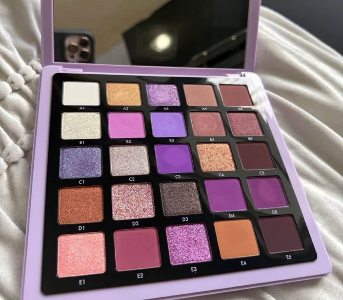 ABH Norvina Pro Pigment Palette Vol. 5 Purple Eyeshadow Palette - photo 2