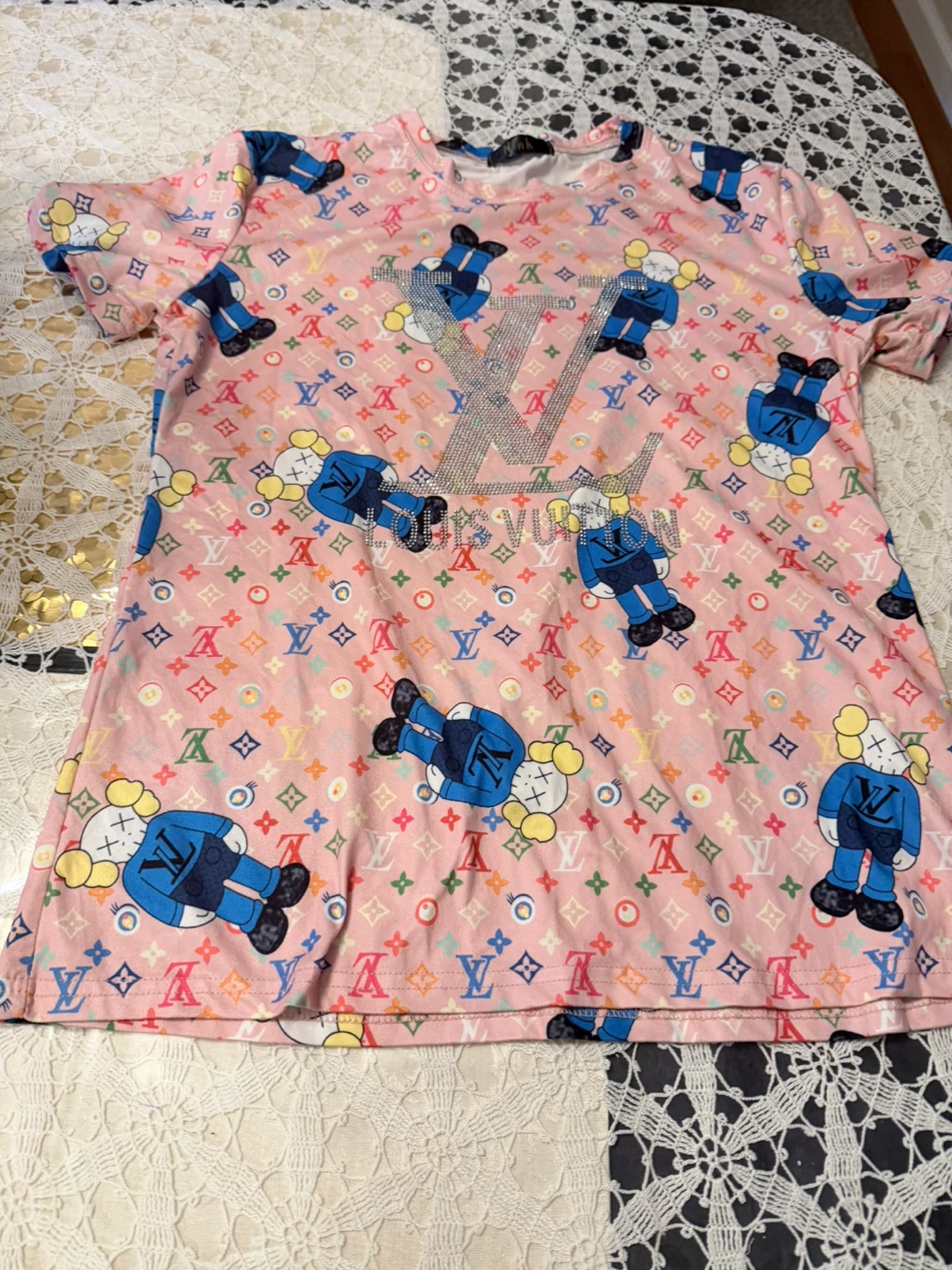 Women’s LvX Kaws pink bling Shirt !!!! - photo 2